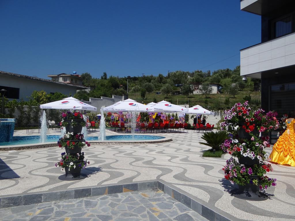 Hotel Mondial Boutique 4*