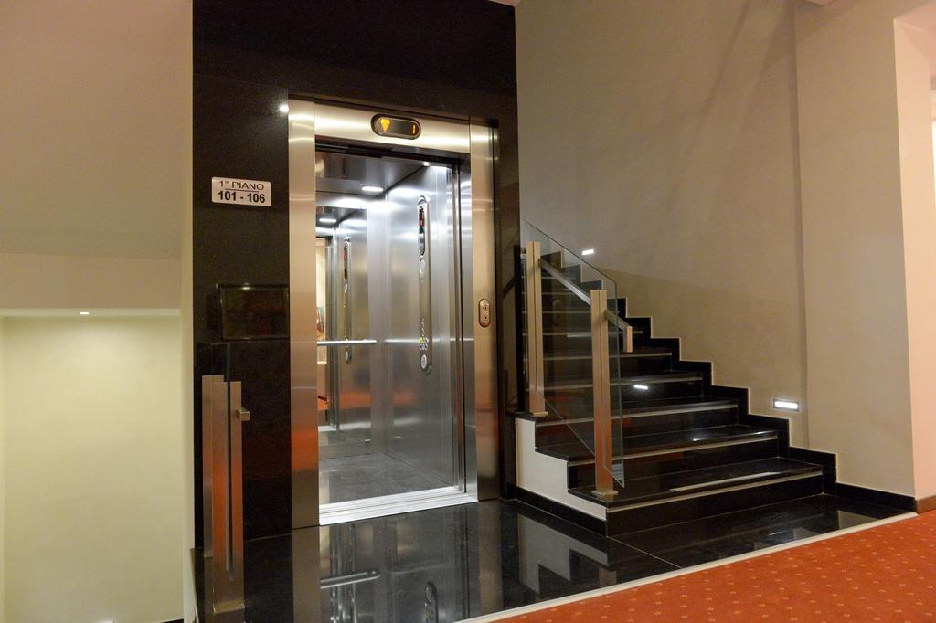 Hotel Mondial Boutique Fier